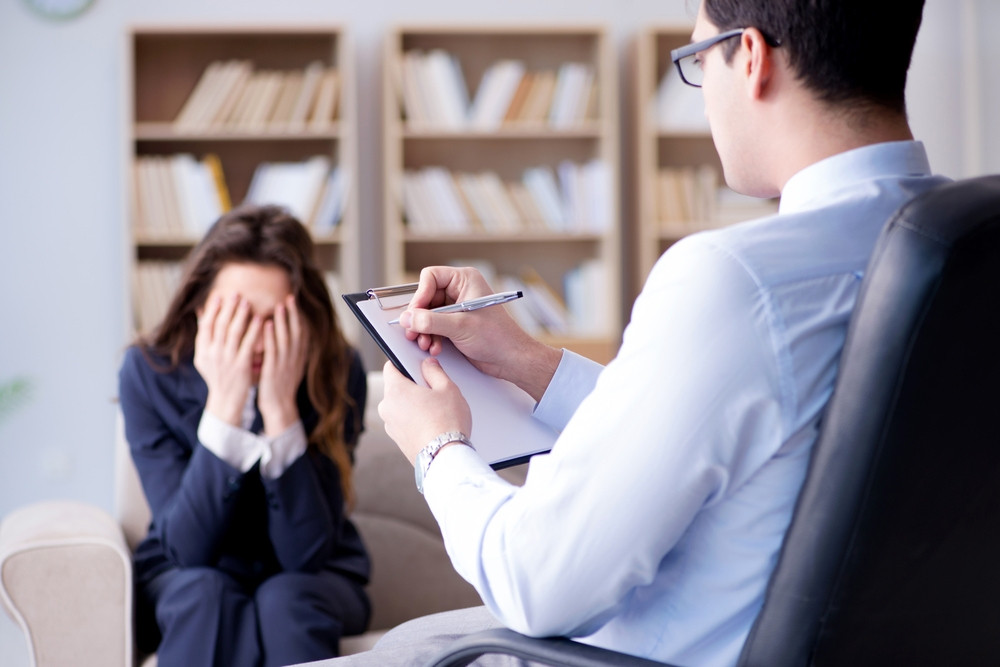 Đánh giá và hỗ trợ đúng thời điểm