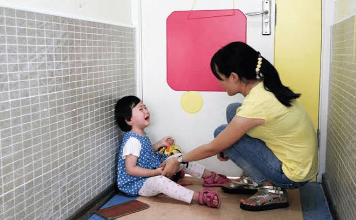 Hình thành tâm lý sợ đi ngoài