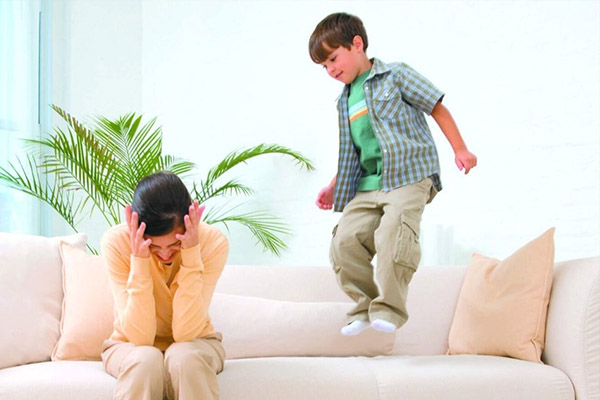 Khó ngồi yên một chỗ