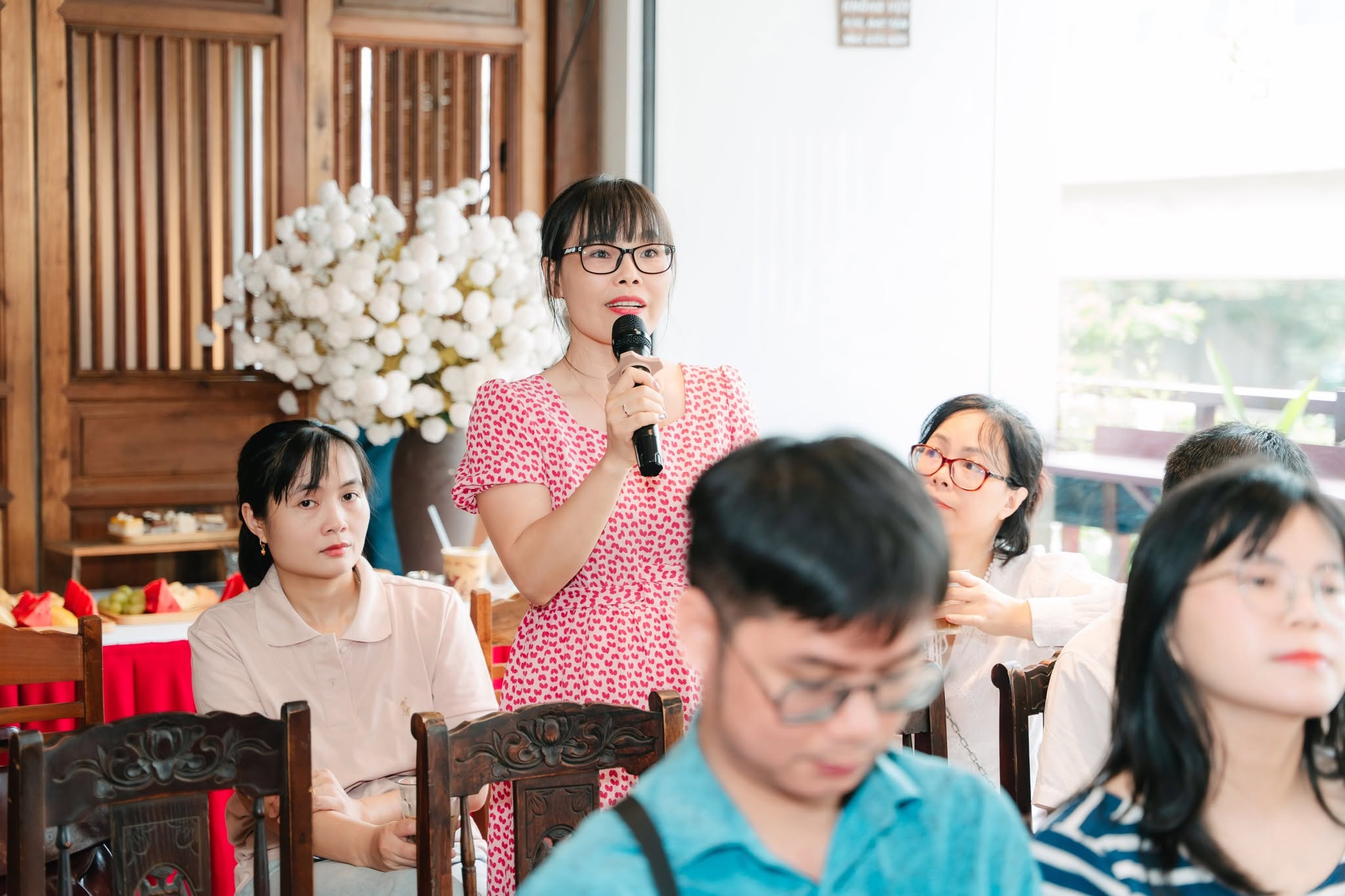 Hỏi đáp trực tiếp