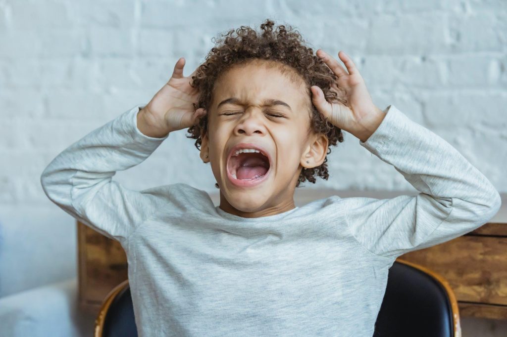 Trẻ em thích phần thưởng và lời khen ngợi và sự quan tâm từ cha mẹ là một hình thức khen thưởng hiệu quả