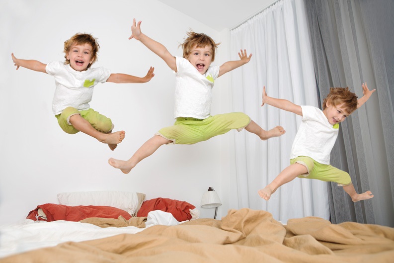 Trẻ hiếu động, nghịch ngợm thái quá
