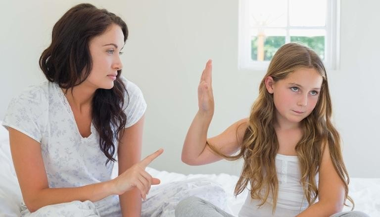 Nguyên nhân trẻ nổi loạn tuổi dậy thì