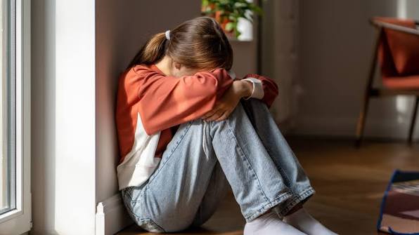 Trầm cảm ở tuổi dậy thì là gì?