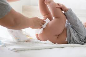 Vì sao phân của trẻ lại có bọt?