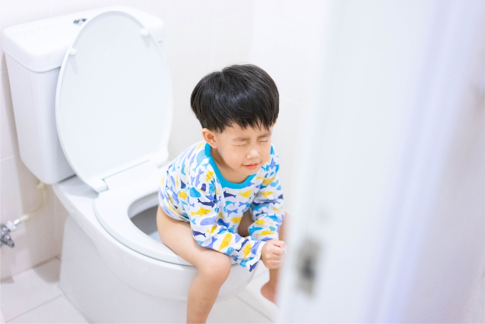 Vì sao trẻ bị táo bón?