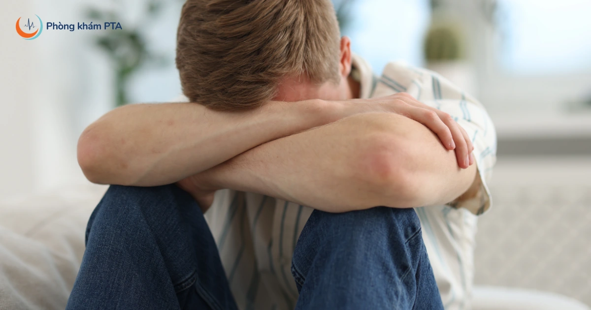 bieu-hien-roi-loan-lo-au